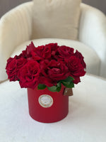 Load image into Gallery viewer, Red Rose Dome Hat Box