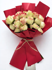 Blushing Elegance: Premium Bicolor Rose Bouquet