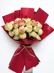 Blushing Elegance: Premium Bicolor Rose Bouquet