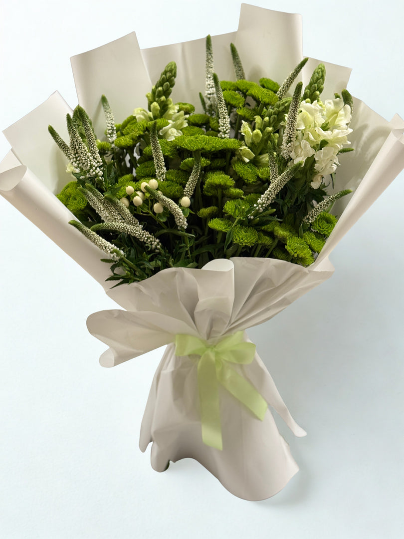 Emerald & Pearl Harmony Bouquet