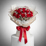 Load image into Gallery viewer, Red Roses Classic Love Bouquet
